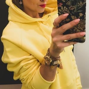 💛H&M yellow hoodie.  Size S